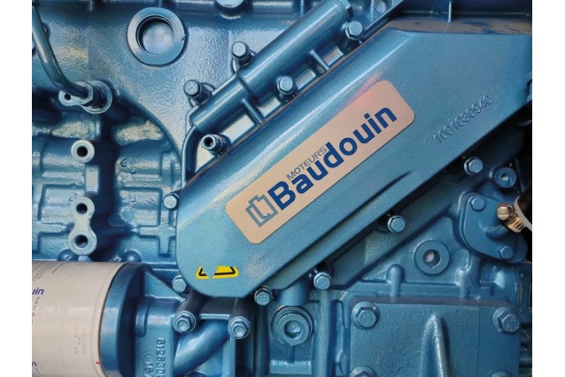 Дизельный генератор DE-70BDS 50 кВт двигатель Baudouin (Франция)